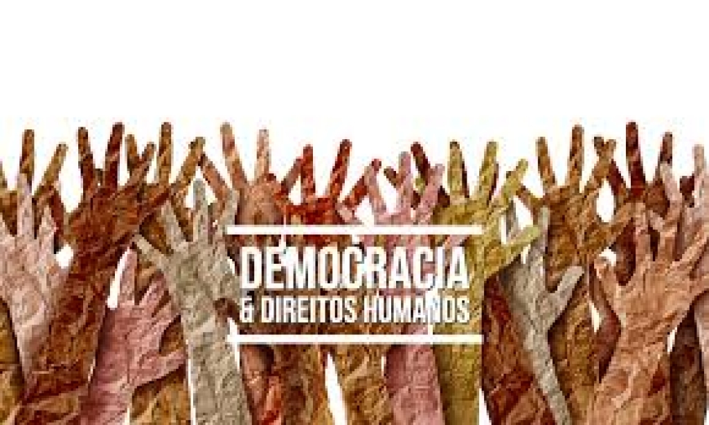 2013_DEMOCRACIA E DIREITOS HUMANOS: entre populismo e elitismo UFRGS